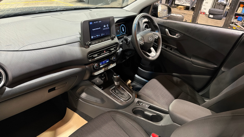 Hyundai Kona 1.6 GDi Hybrid SE Connect 5dr DCT Hybrid Hatchback